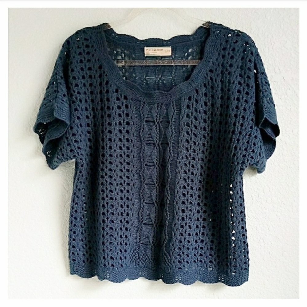 INKED & FADED | Scalloped Teal Sweater Top